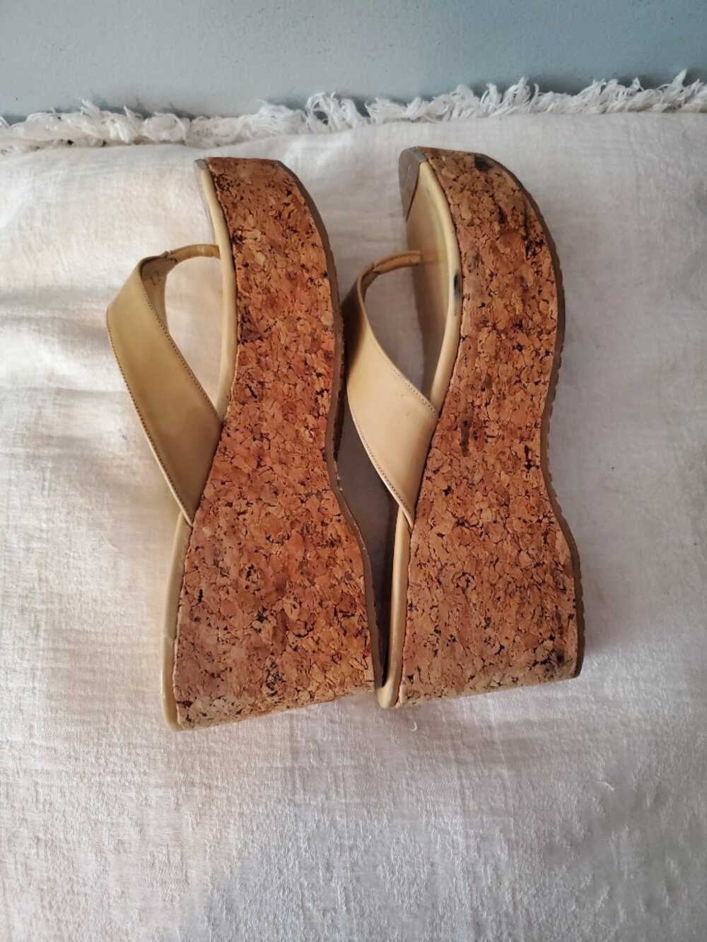 Jimmy Choo Patent Leather Cork Wedge Sandals Yellow Resort Thong Y2K Design 40.5 - Picture 14 of 15
